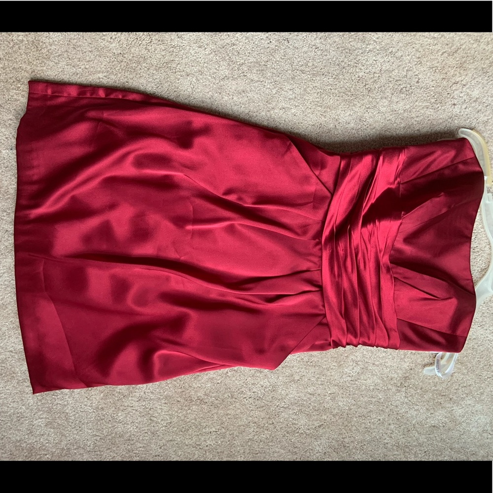 David’s bridal maid of honor dress! Size 6!